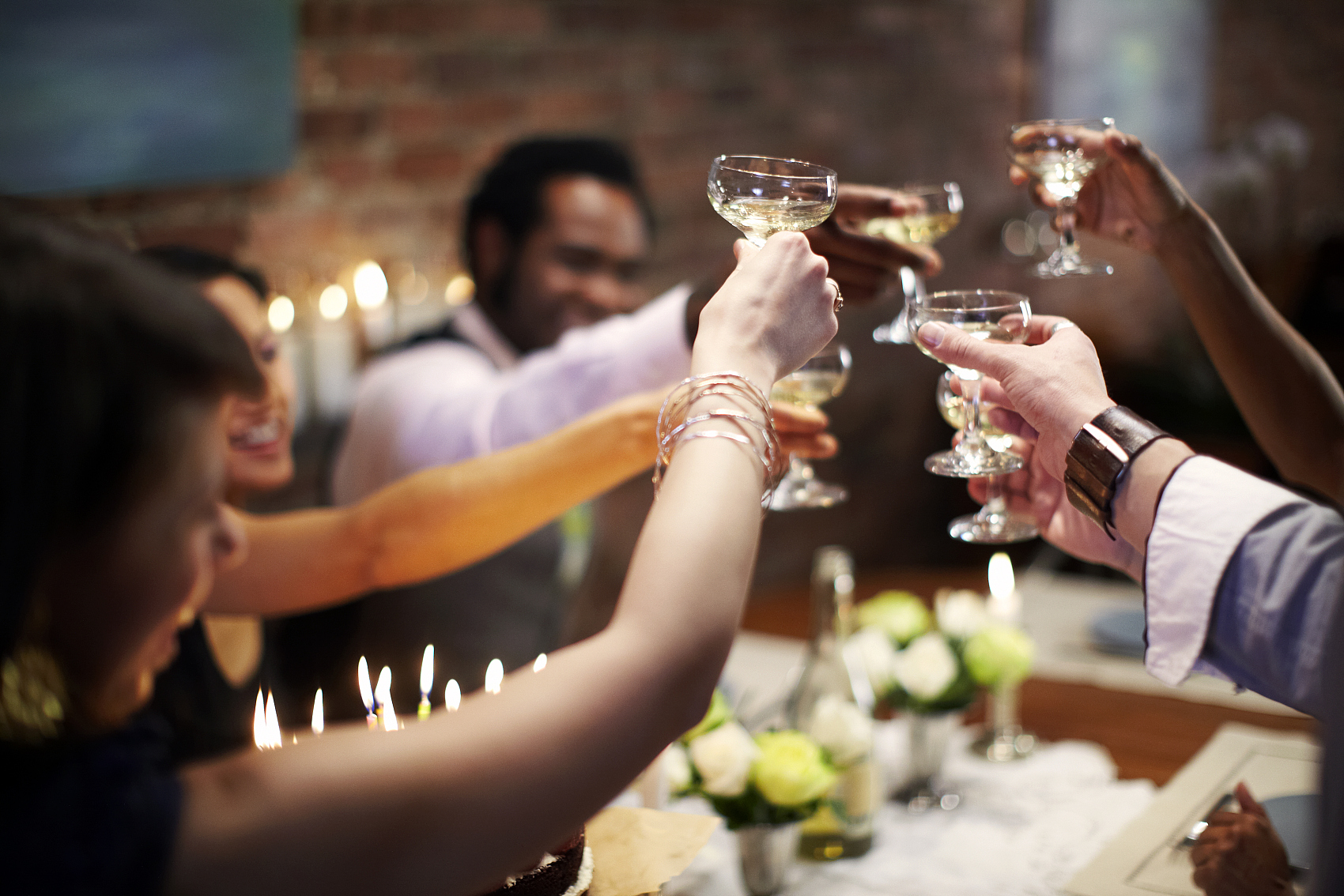 新西兰夫妻团聚6个月拿身份